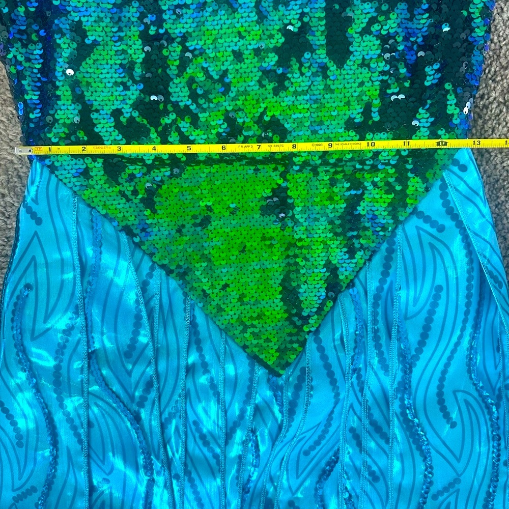 Sequins Mermaid Tail Skirt - Women’s - Picture 8 of 16